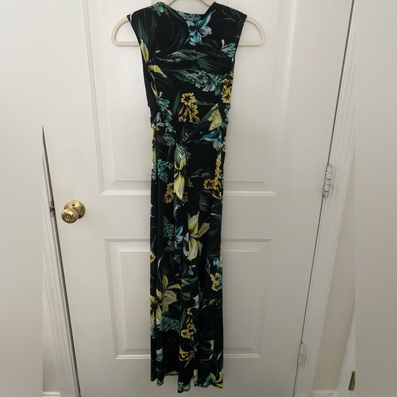 Gorgeous printed summer dress - Picture 2 of 3